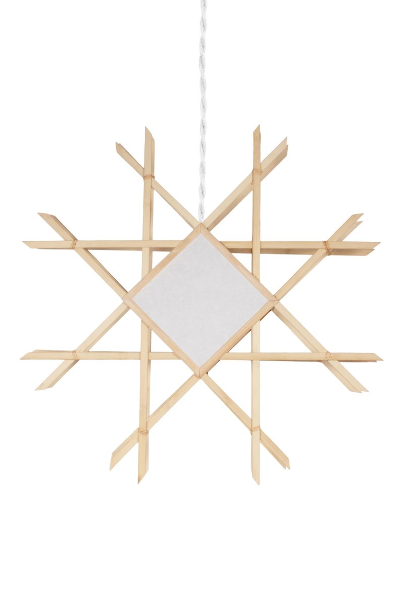 Lea Ø70 Natuur Van Globen Lighting - Deze lamp is een mooie blikvanger voor het raam, aan de muur of staand; een kantoor en is van beide kanten even mooi.