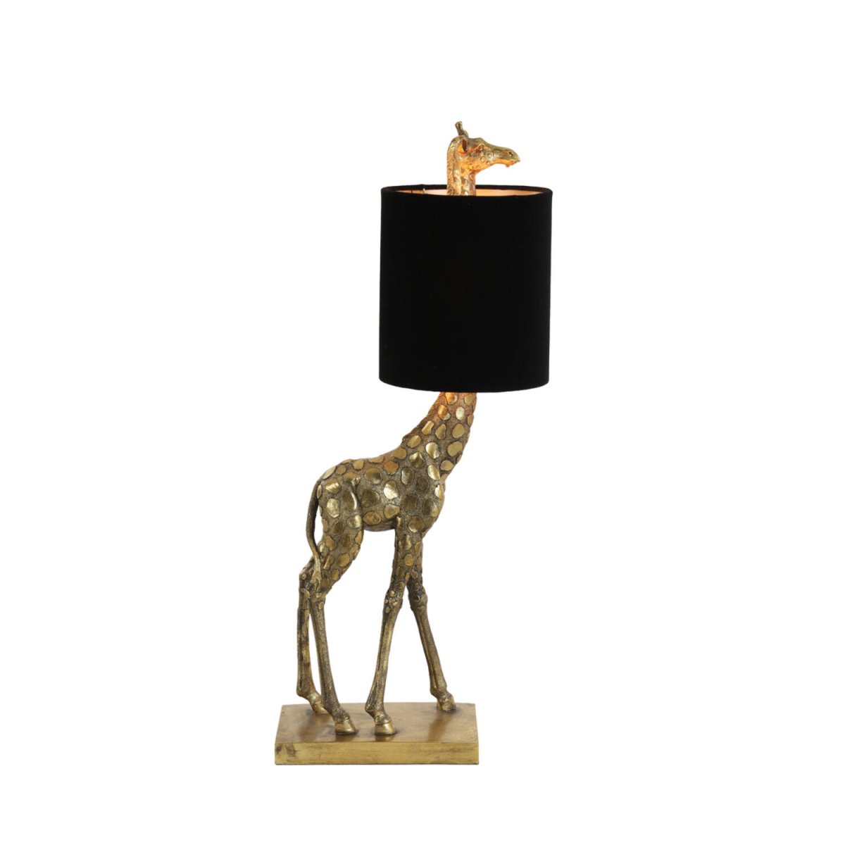 Giraffe 60cm Goud tafellamp Van Light & Living - De antieke gouden afwerking op de giraffenvoet zorgt voor een charmante toets, terwijl de zwarte fluwelen lampenkap een zacht en aangenaam licht cre&euml;ert.