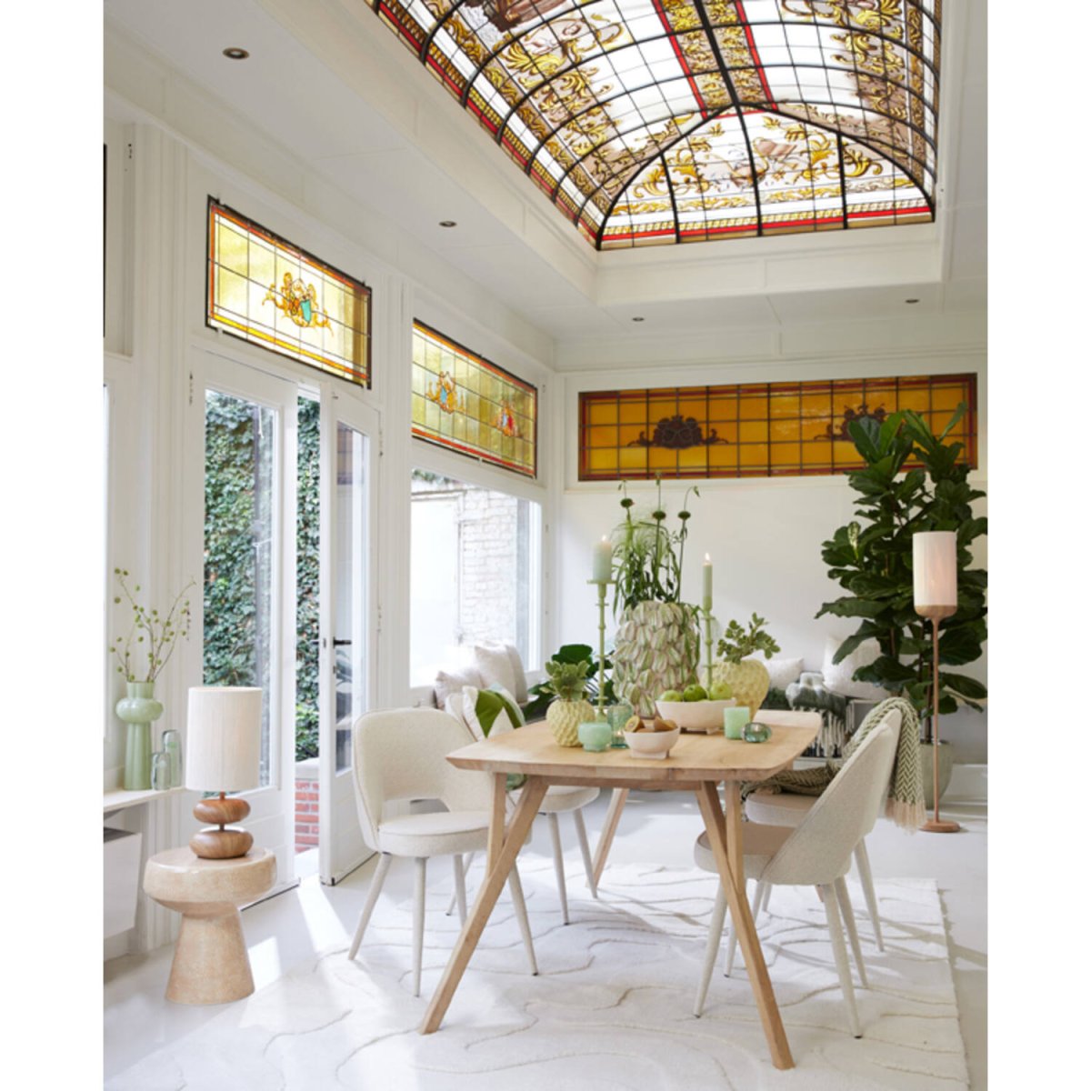 Danialo 50cm Hout tafellamp Van Light & Living - Danialo is een stijlvolle tafellamp waarbij het imitatiehout op de ijzeren voet samenkomt met een cr&egrave;mewit omwikkeld touw.