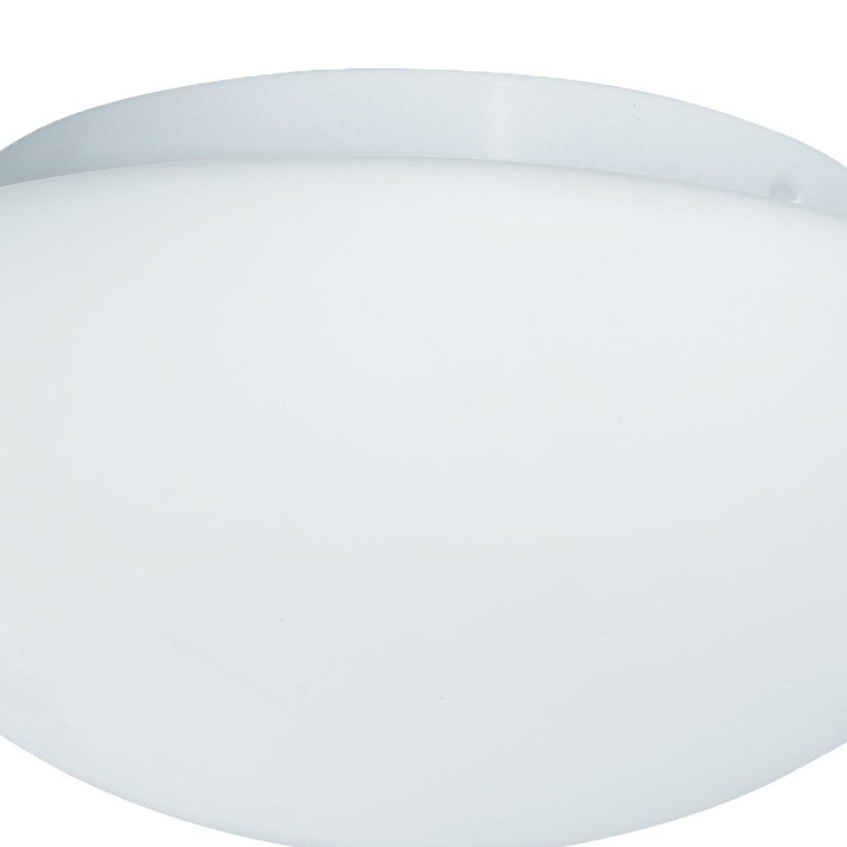 Tokyo Ø35 Wit badkamerlamp Van Searchlight - Dankzij het discrete design past de lamp naadloos in het plafond en verspreidt hij een zacht en aangenaam licht, wat een warme sfeer creëert.