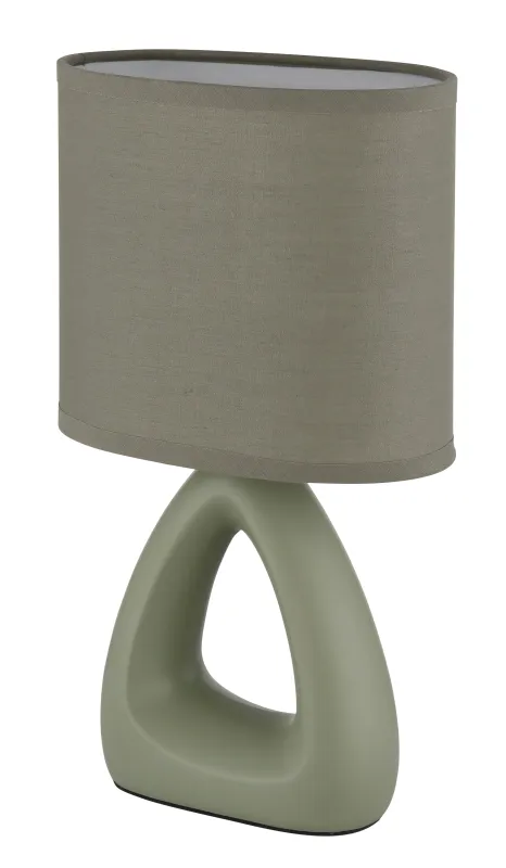 Triangle 30cm Groente tafellamp Van Globo Lighting - Den triangelformade basen med ett stilrent utskuret h&aring;l ger ett modernt intryck, medan den ovala textilsk&auml;rmen i mjuk ljusgr&ouml;n f&auml;rg sprider ett behagligt och j&auml;mnt ljus.