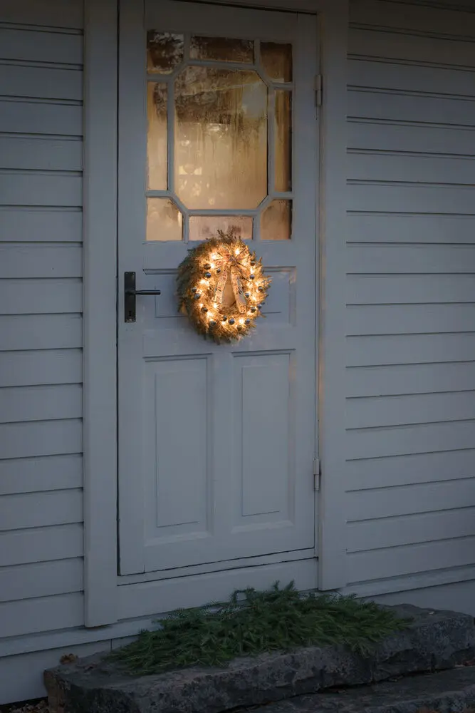 Grankrans Ø40 Groente Van Konstsmide - Perfect voor de deur of de muur - Verspreidt een warme kerstsfeer.