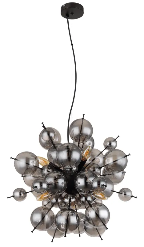 Udo Ø55 Rookkleurig hanglamp Van Globo Lighting - Dess unika design imponerar med en rund form d&auml;r eleganta metallst&auml;nger sammanl&auml;nkas med dekorativa kulor i olika storlekar.