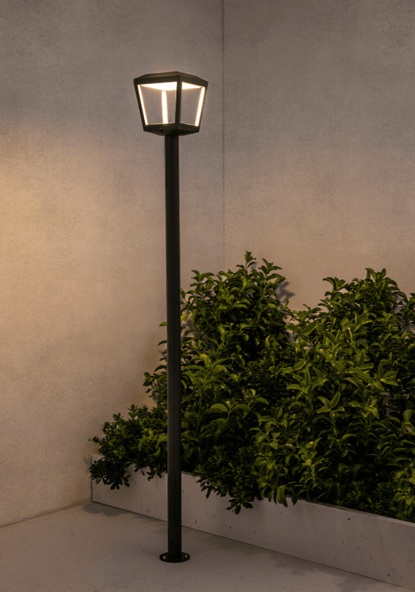 Plaza 220cm Grijs lantaarnpaal Van Faro Barcelona - PLAZA is een moderne paallamp voor terrassen en tuinen die gebruik maakt van LED-technologie.