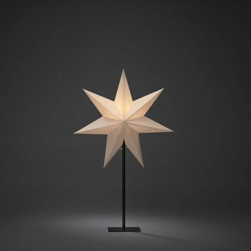 Papieren Ster Ø40 Grijs Van Konstsmide - De stijlvolle ster in de kleur greige rust op een strakke, zwarte metalen standaard en verspreidt een zacht, aangenaam licht.