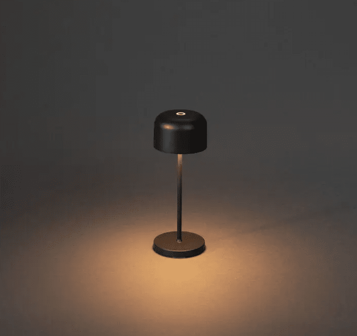 Lille 20cm Zwart Draagbare Van Konstsmide - De lamp is voorzien van een touchdimmer, waarmee u de helderheid en kleurtemperatuur kunt aanpassen van warmgeel tot warmwit licht.