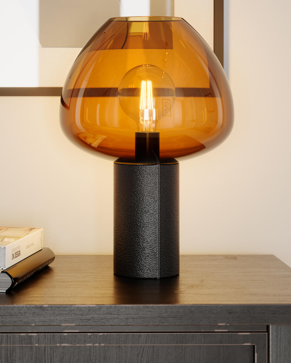 Cozy 42cm Brandewijn tafellamp Van By Rydéns - De lampenkap bestaat uit een grote glazen koepel die de lichtbron een aangenaam licht geeft.
