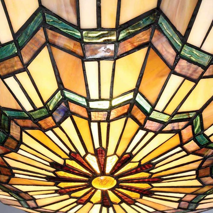 Alscott Ø42 Veelkleurig Van Elstead Lighting - De prachtige lampenkap is kunstig gerangschikt en heeft een subtiel groen streepjesaccent, wat een verfijnde toets toevoegt.