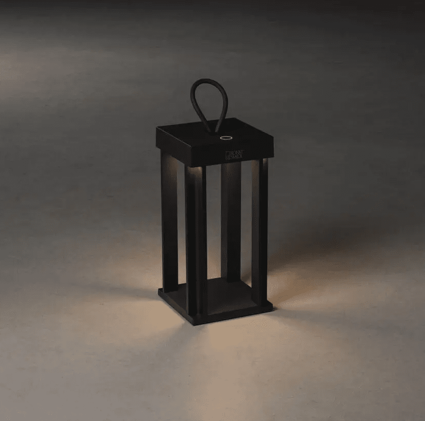 Cannes 42cm Zwart Draagbare Van Konstsmide - De lamp is voorzien van een touchdimmer, zodat u de helderheid en kleurtemperatuur zelf kunt aanpassen.