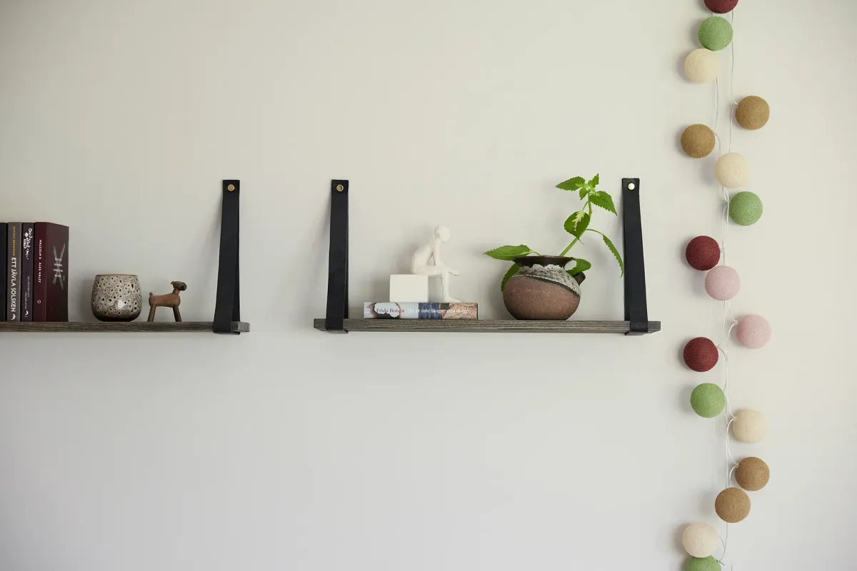 Irislights Autumn 20-lights Veelkleurig Van Irislights - De ballen worden eenvoudig in de gewenste volgorde over de lampjes van het snoer bevestigd en kunnen vervolgens worden gebruikt als decoratief element voor een raam of als sfeervolle verlichting in een mand in de kinderkamer.