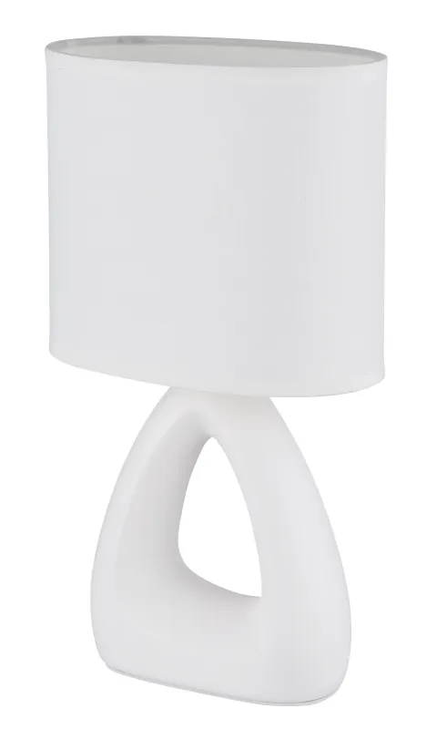 Triangle 30cm Wit tafellamp Van Globo Lighting - Den triangelformade basen med ett stilrent utskuret h&aring;l ger ett modernt intryck, medan den ovala textilsk&auml;rmen i vit f&auml;rg sprider ett behagligt och j&auml;mnt ljus.