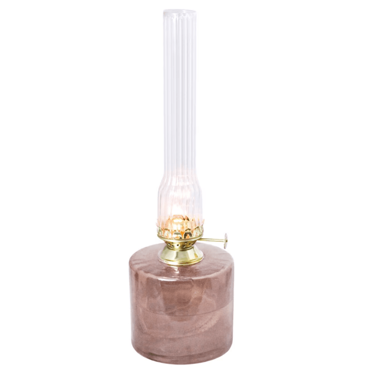 Kerosene lamp elvira big Roze Van Strömshaga - De lamp is gemaakt van 50-60% gerecycled glas en past op lont artikelnummer 116210 en branders met artikelnummer 139420G of 121810G.