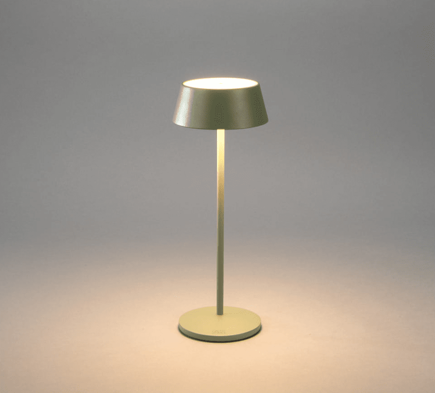 Menton 30cm Groente Draagbare Van Konstsmide - De lamp is voorzien van een touchdimmer waarmee u de helderheid en kleurtemperatuur kunt aanpassen van warmgeel licht tot warmwit licht.