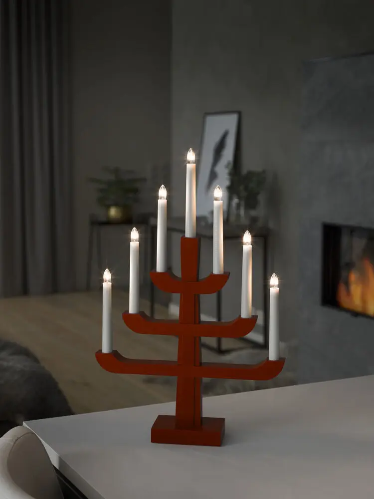 Candelabra 7 Lights ROOD Van Konstsmide - Wordt geleverd met een 1,7 m lang wit snoer, aan/uit-schakelaar en stekker.
