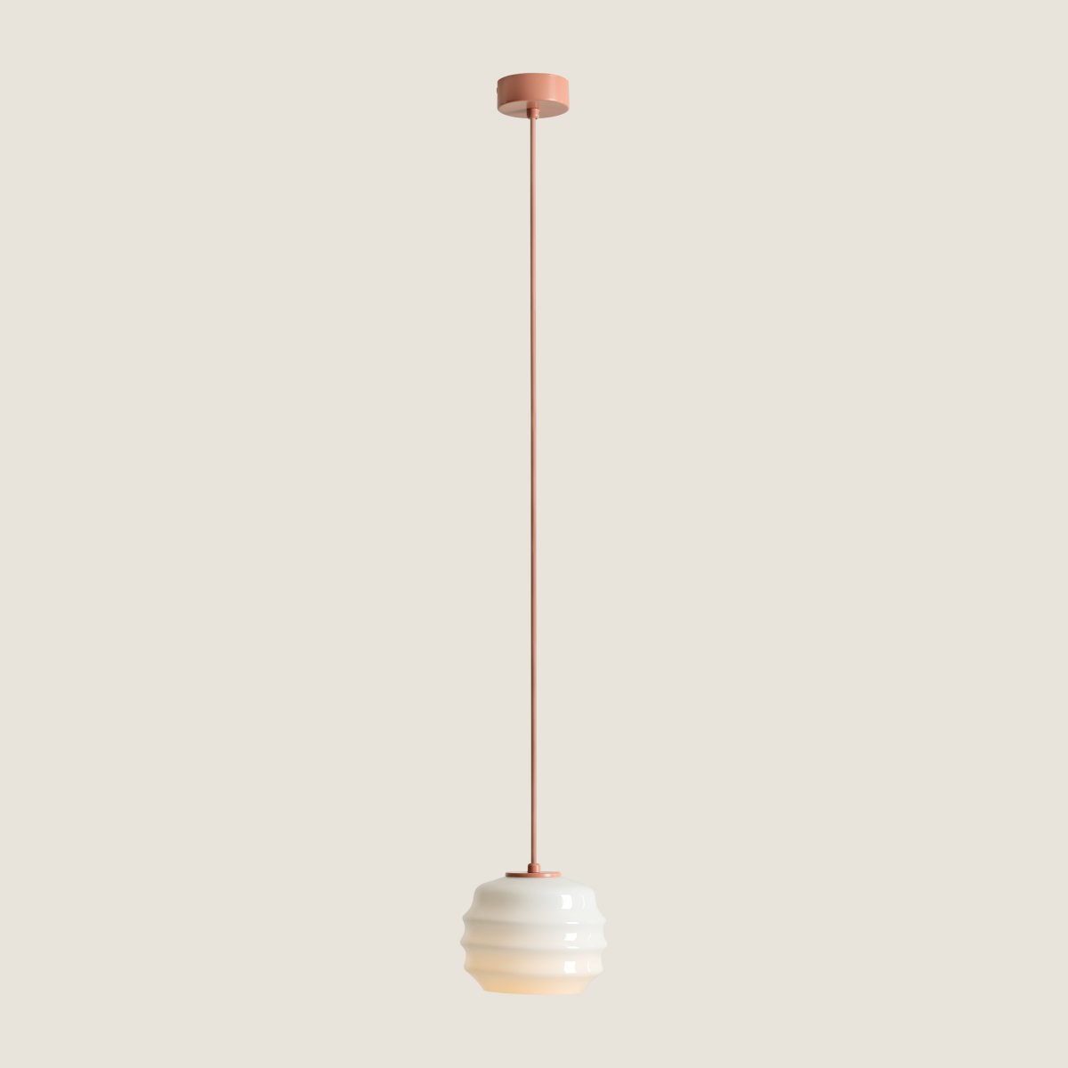 Puff Ø16 Koraal hanglamp Van Artera - Puff is een charmante plafondlamp die zachte vormen combineert met een modern en stijlvol design.