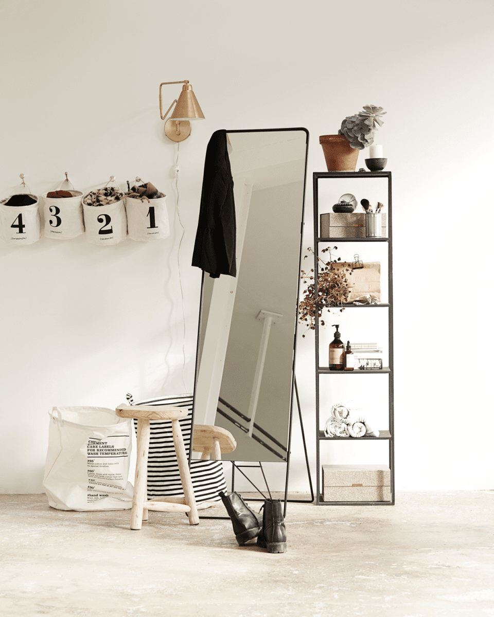 Game 76cm Messing wandlamp Van House Doctor - Game van House Doctor is een prachtige wandlamp met een fantastische messing afwerking.
