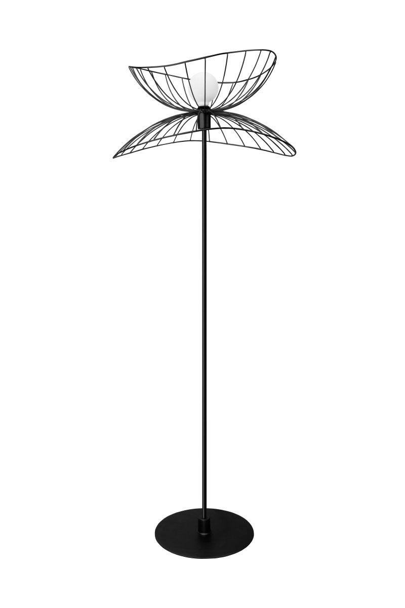 Ray Zwart vloerlamp Van Globen Lighting - De stijlvolle en grafische Ray is een serie waarbij de schermen op vier verschillende manieren gecombineerd kunnen worden, dit is de staande lamp uit deze serie.