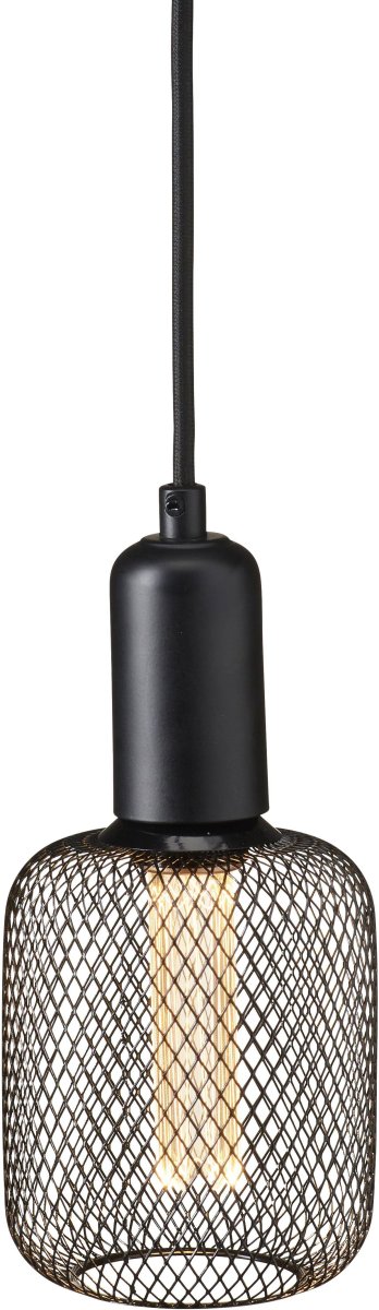 Grid Ø10 Zwart raamlamp Van PR Home - Zowel de lamphouder als de kap zijn gemaakt van metaal en gepoedercoat in een matzwarte afwerking.