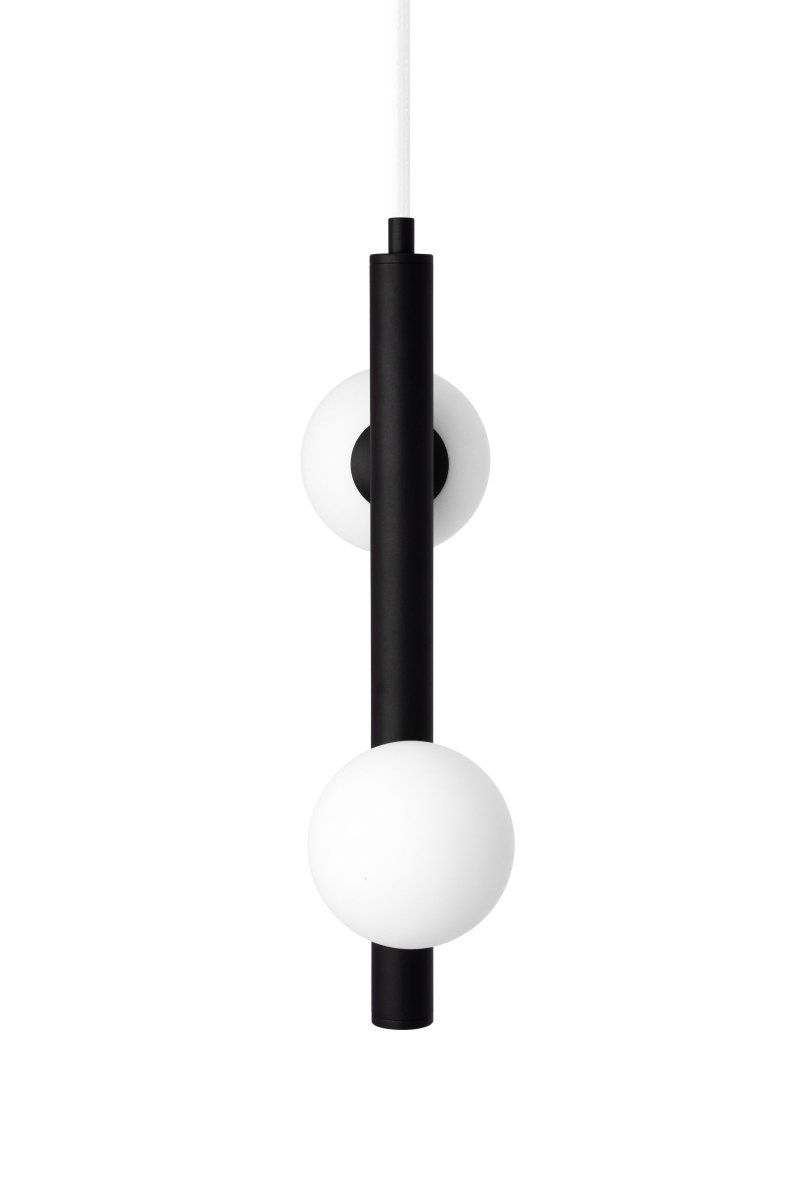 Pearl 23cm Zwart hanglamp Van Globen Lighting - De glazen koepels zijn voorzien van schroefdraad en zijn eenvoudig te installeren nadat de lichtbronnen zijn ingeschakeld.