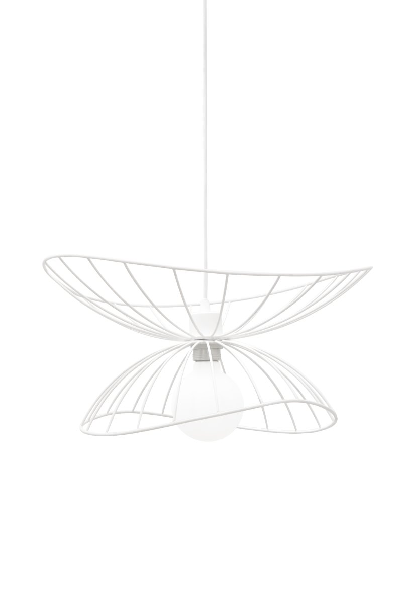 Ray Ø45 Wit hanglamp Van Globen Lighting - De twee lampenkappen kunnen op verschillende manieren worden geplaatst: boven elkaar of in elkaar gemonteerd voor een lagere hanglamp.