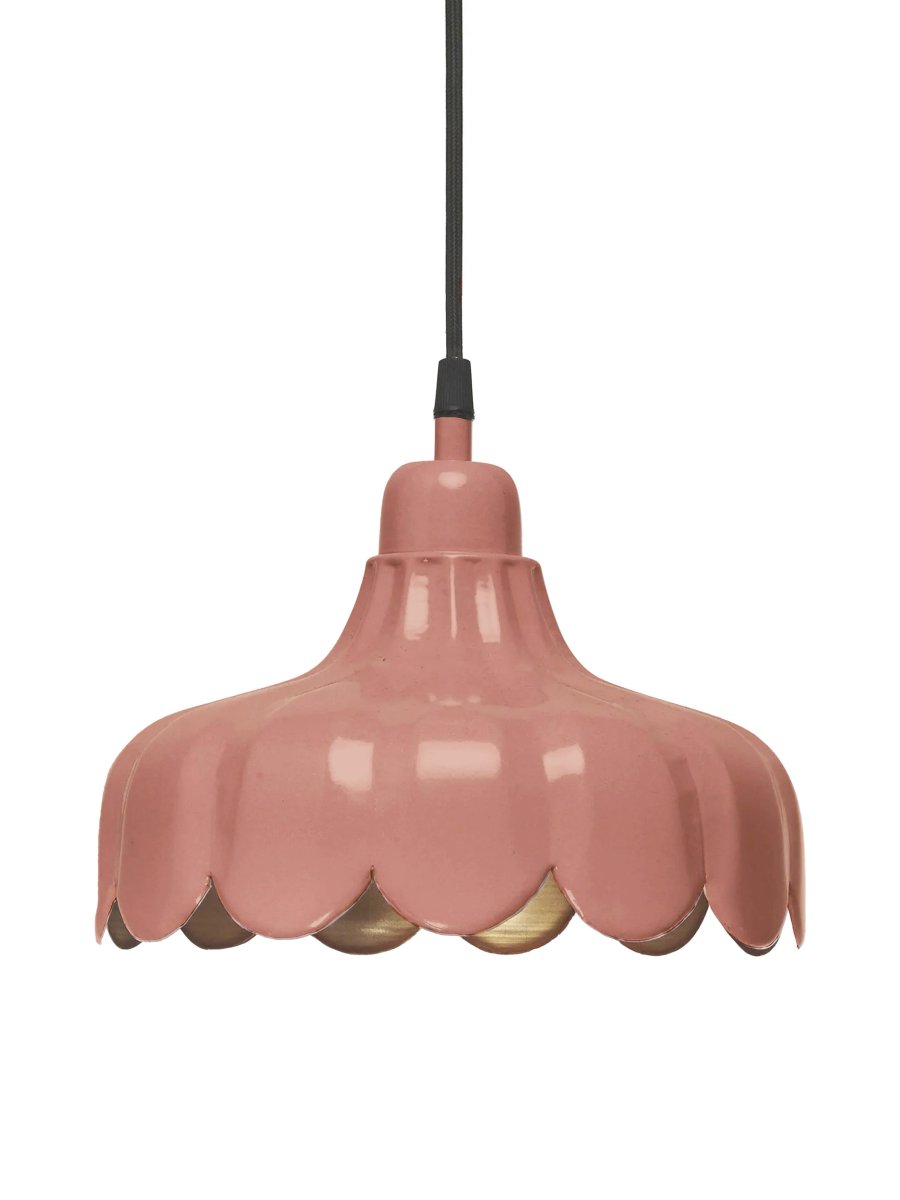 Wells Ø24 Donkerroze raamlamp Van PR Home - Wordt geleverd met een 3,5 meter lang zwart textielsnoer en een stekker.