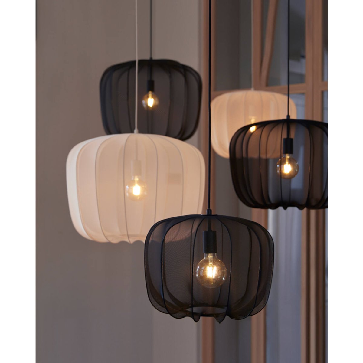 Plumeria Ø60 Zwart hanglamp Van Light & Living - 