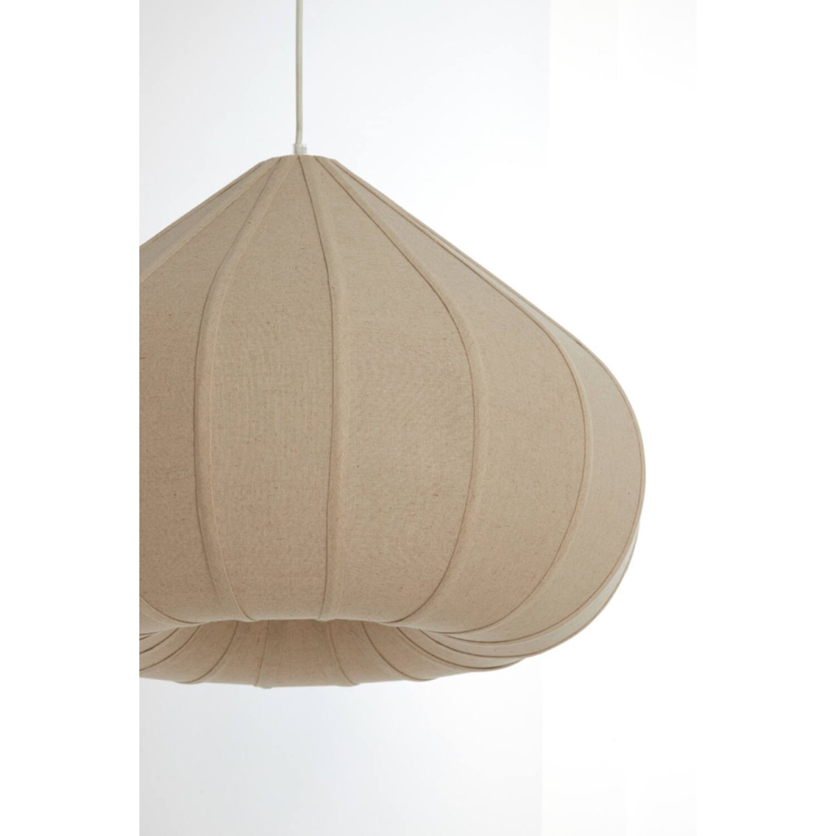 Zubeda Ø50 Bruin hanglamp Van Light & Living - Zubeda is een stijlvolle hanglamp met een lampenkap van natuurlijk bruin linnen.