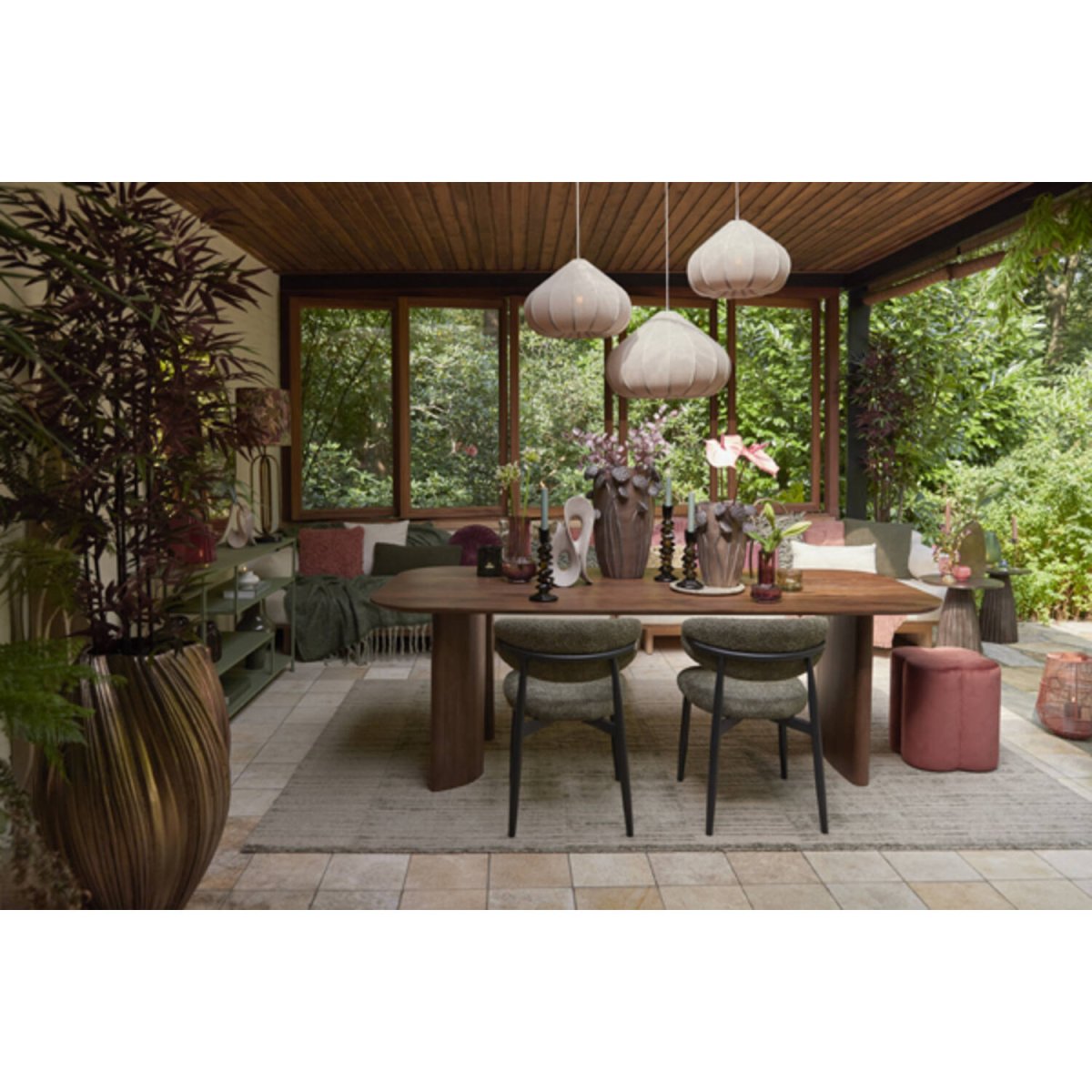 Zubeda Ø50 Bruin hanglamp Van Light & Living - Zubeda is een stijlvolle hanglamp met een lampenkap van natuurlijk bruin linnen.