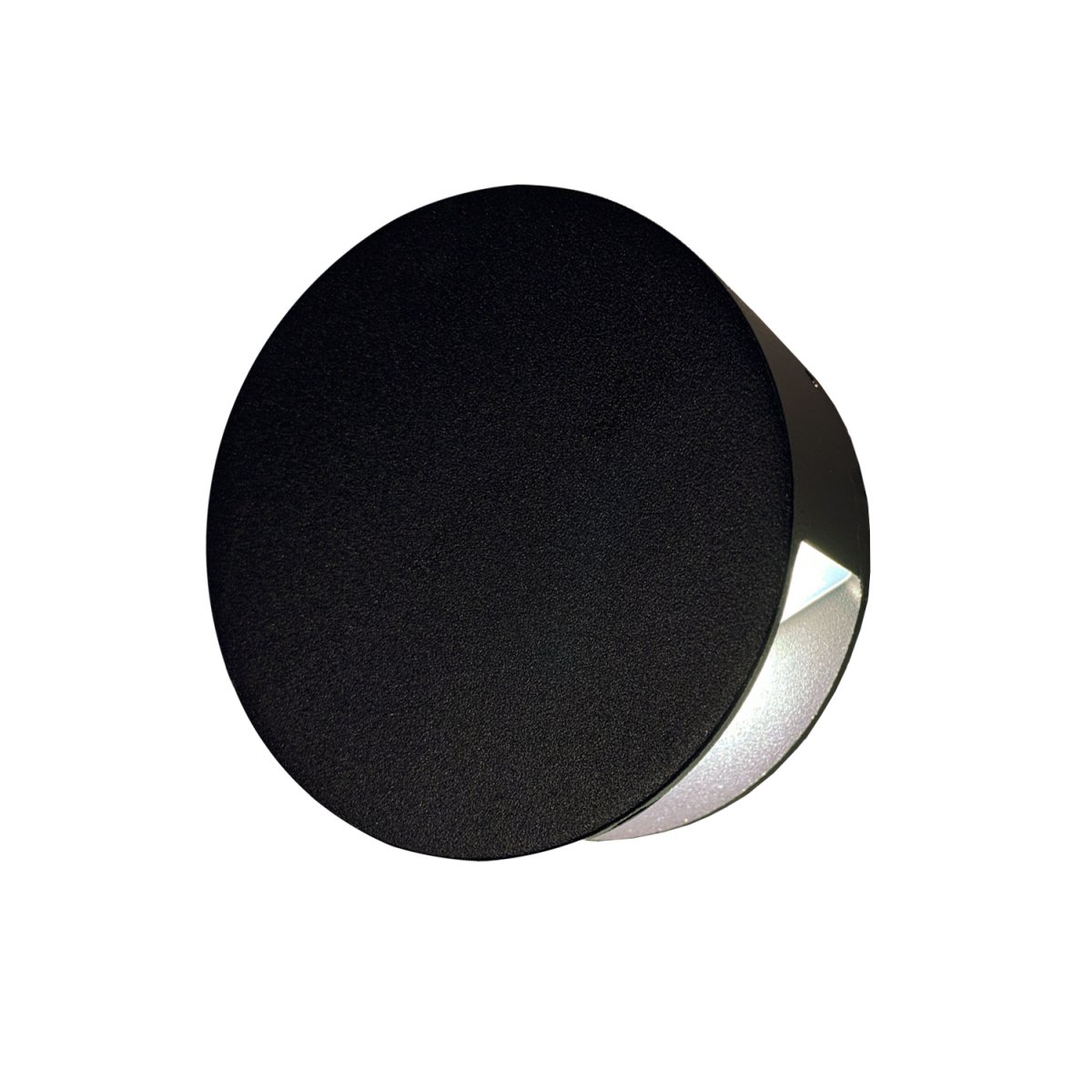 Nero Zwart Van Lightson - Nero is een stijlvolle lamp die u eenvoudig aan de muur, schutting of paal kunt bevestigen.