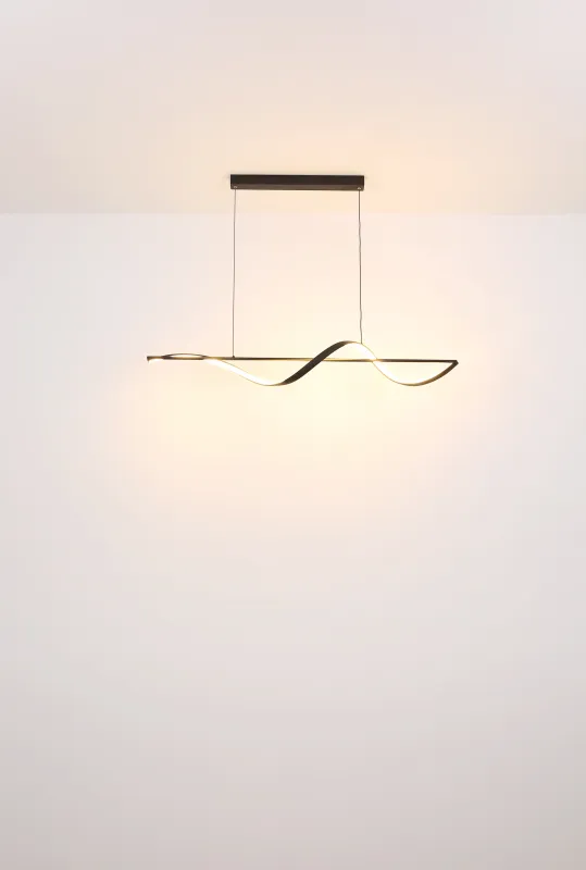 Violino 120cm Zwart hanglamp Van Globo Lighting - Den svarta PVC-kabeln &auml;r justerbar i h&ouml;jd och kan anpassas individuellt f&ouml;r att passa rummets takh&ouml;jd.