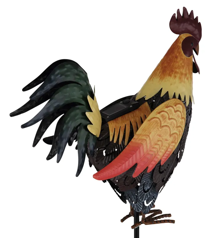 Rooster Veelkleurig solarlamp Van Globo Lighting - Den fungerar b&aring;de som en dekorativ detalj och en st&auml;mningsfull ljusk&auml;lla som ger din utomhusmilj&ouml; en hemtrevlig och lantlig karakt&auml;r.