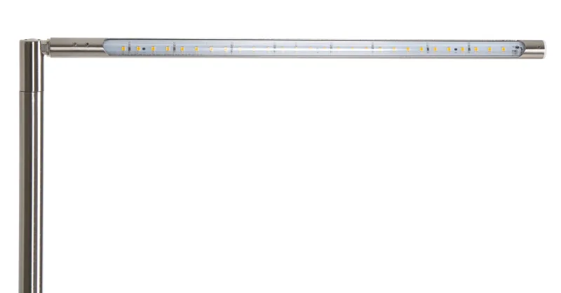 Carlo 40cm Nikkel bureaulamp Van Globo Lighting - Den inbyggda dimmerfunktionen l&aring;ter dig anpassa ljusstyrkan, medan touchstr&ouml;mbrytaren g&ouml;r anv&auml;ndningen smidig - idealisk f&ouml;r moderna hem d&auml;r b&aring;de funktion och estetik &auml;r viktiga.