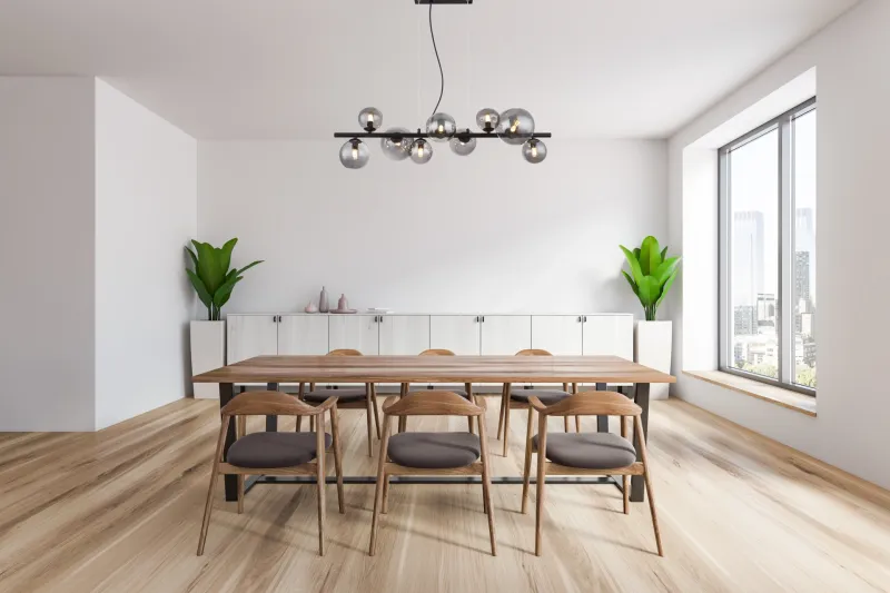 Riha 87cm Rookkleurig hanglamp Van Globo Lighting - Lampan &auml;r av mattsvart metall och ger ditt hem en lyxig och inbjudande atmosf&auml;r.