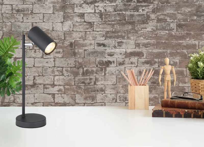 Robby 35cm Zwart bureaulamp Van Globo Lighting - Robby &auml;r en praktisk skrivbordslampa som blir ett stilfullt tillskott till ditt hem.