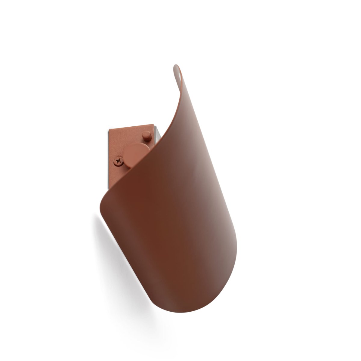 Novo 25cm Terracotta wandlamp Van Faro Barcelona - De in drie standen uitklapbare voorkant maakt het gemakkelijk om het indirecte ledlicht te richten en verschillende sferen te cre&euml;ren.