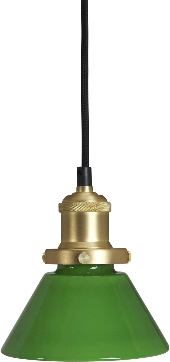 August Ø15 Groente raamlamp Van PR Home - Lampenkap van groen glas en lamphouder van metaal in de kleur geborsteld messing.