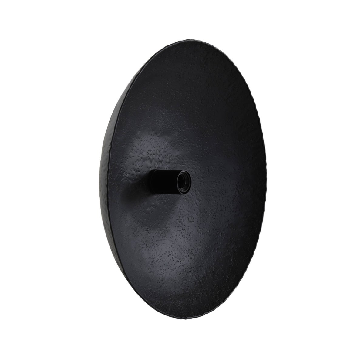 Neva Ø50 Zwart wandlamp Van Light & Living - De stijlvolle wandlamp Neva heeft een ronde, gehamerde metalen kap in matzwart die een industriële uitstraling creëert.