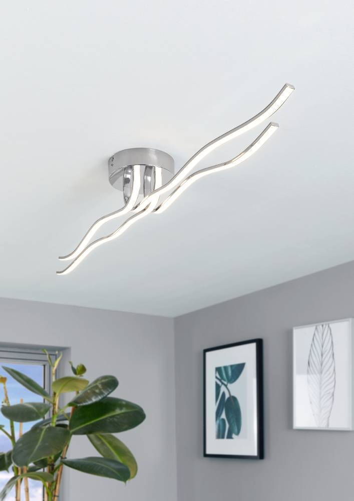 Roncade 108cm Chroom plafondlamp Van Eglo - De minimalistische en vloeiende vorm geeft de lamp een stijlvolle en verfijnde uitstraling die een vleugje moderne kunst aan uw huis toevoegt.