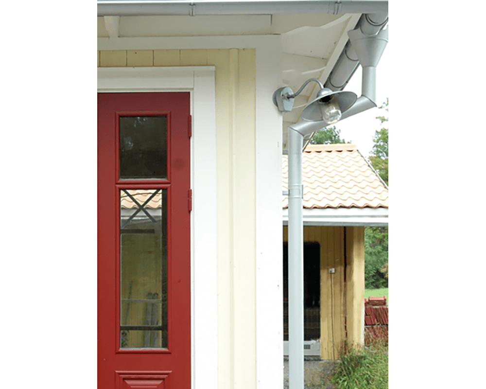 Stall Gegalvaniseerd staal buitenlamp Van Westal - De armatuur heeft een E27-fitting.