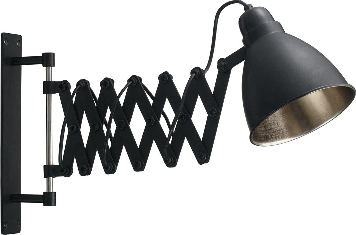 Maxime Zwart wandlamp Van PR Home - De diameter van het scherm is 16 cm.