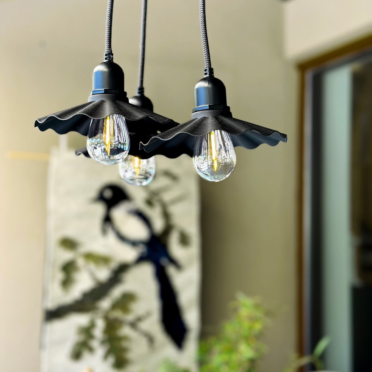 Shady 10 Zwart Van Lightson - Garden Plug &amp; Play from LightsOn - Een flexibel en betaalbaar 12-voltsysteem voor uw tuin, dat u eenvoudig zelf kunt installeren en later kunt uitbreiden tot wel 50 meter, indien gewenst.