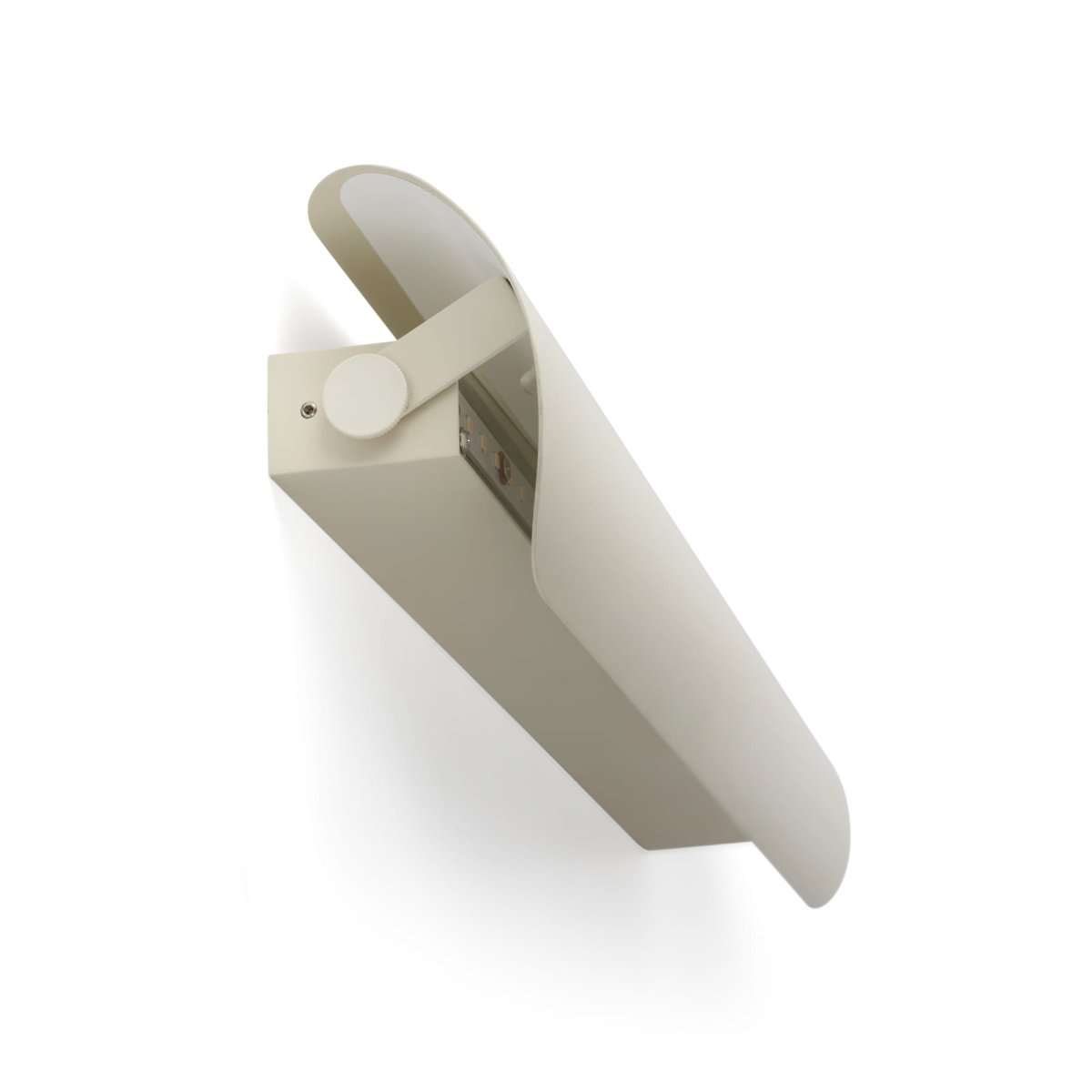 Novo 50cm Beige wandlamp Van Faro Barcelona - De lamp is gemaakt van metaal en kan zowel verticaal als horizontaal worden gemonteerd, waardoor hij flexibel is voor verschillende ruimtes en behoeften.