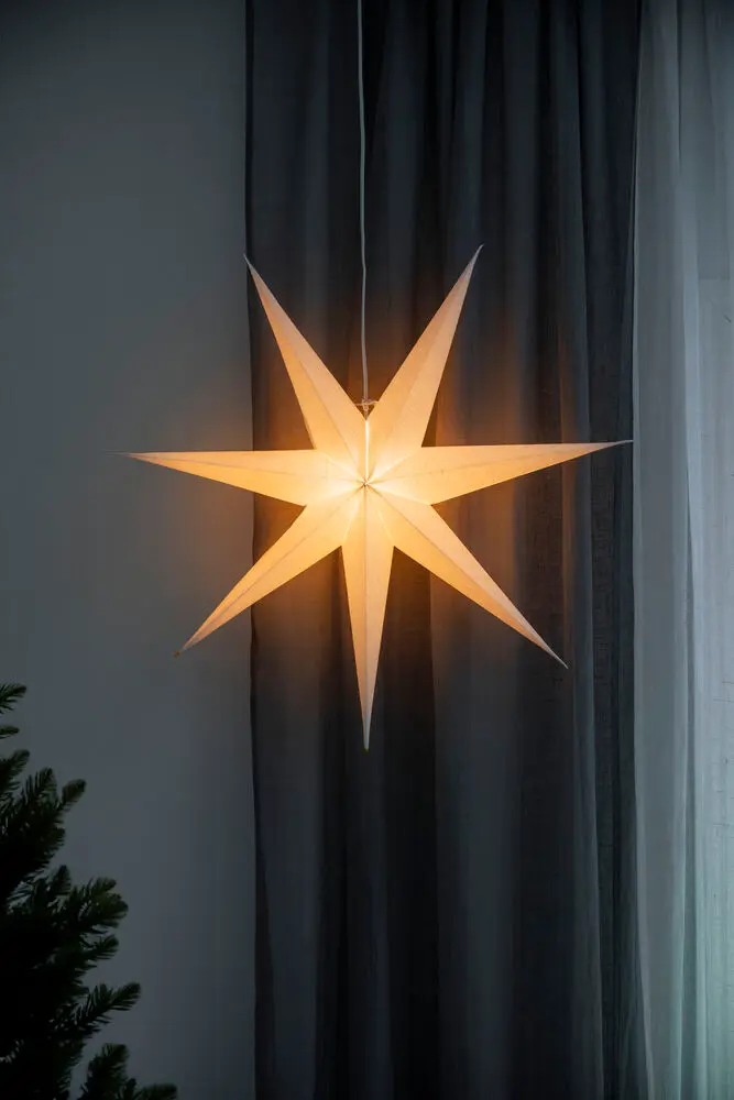 Papieren Ster Ø78 Wit Van Konstsmide - Prachtige papieren ster in klassieke witte kleur, 78 cm in diameter &ndash; Een stijlvolle kerstdecoratie met een rustieke uitstraling.