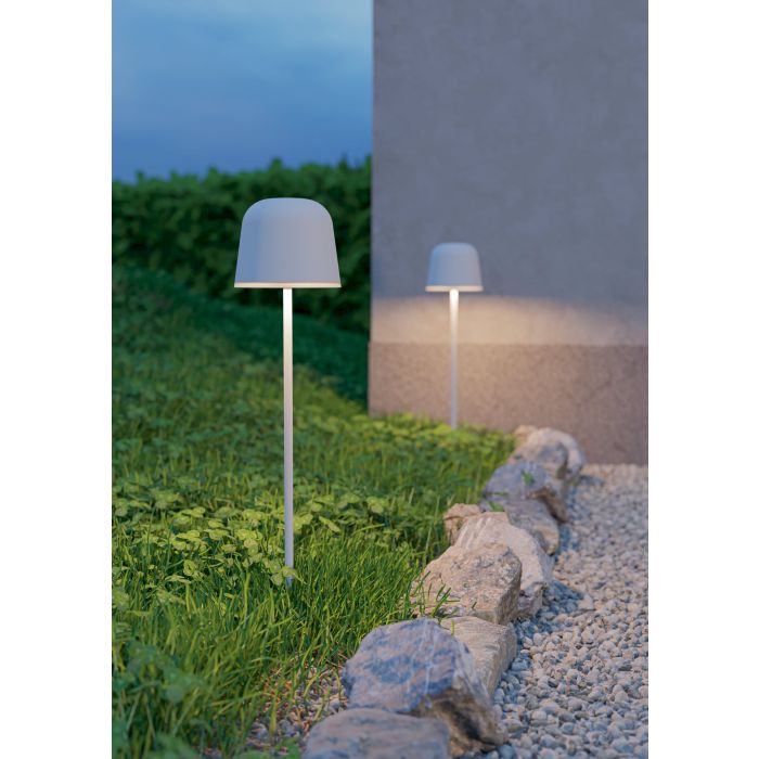 Mannera 20cm Grijs Draagbare Van Eglo - U kunt hem eenvoudig opladen met de meegeleverde USB-kabel, zodat u hem gemakkelijk overal mee naartoe kunt nemen - of u nu op het terras, in de tuin of op een picknick bent.