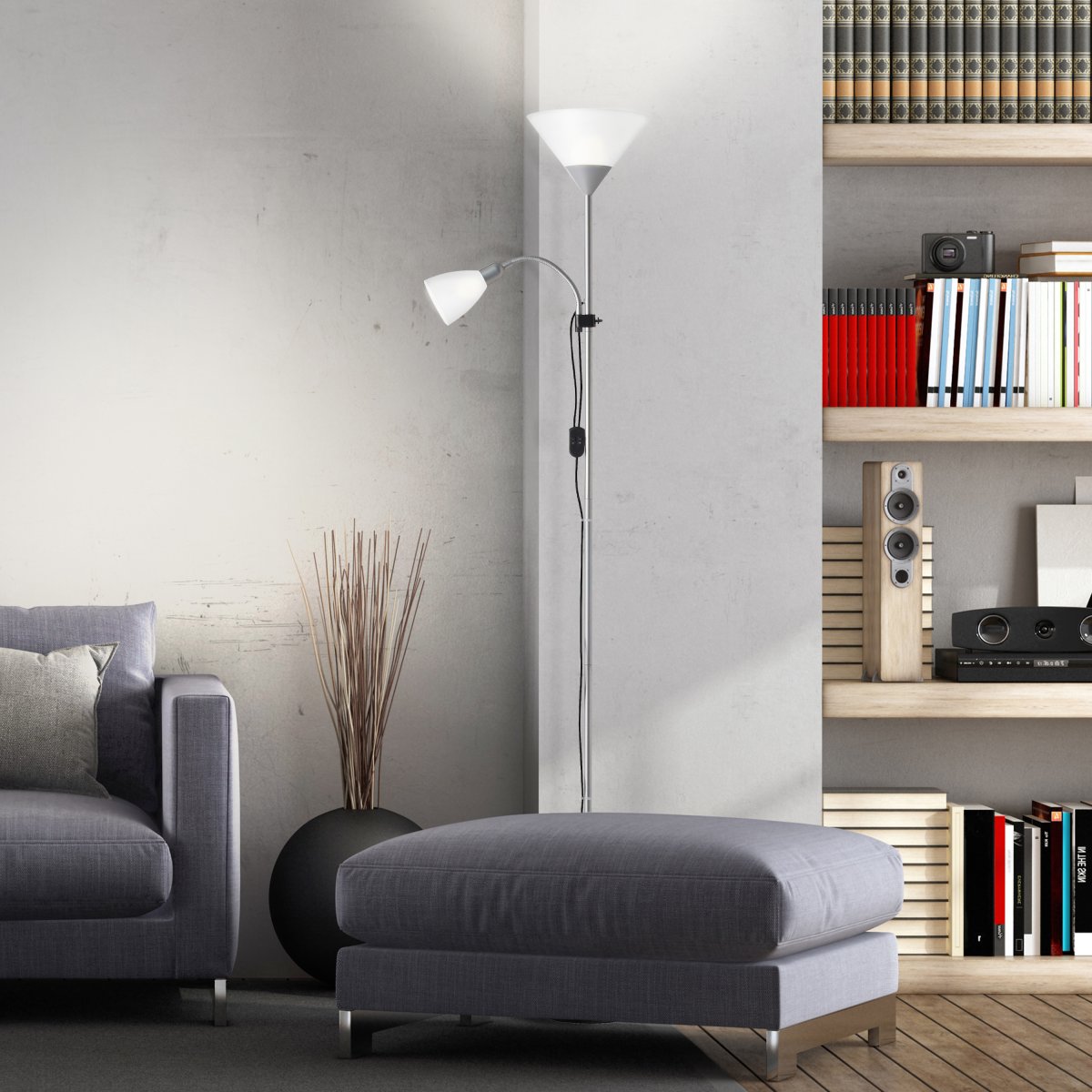 Spari Zilver vloerlamp Van Brilliant - Met een hoogte van 1,8 meter is Spari een indrukwekkende lamp in huis.