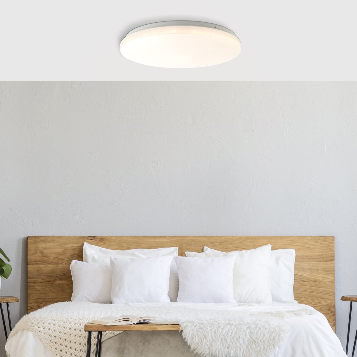 Farica Starry Ø34 Warm wit plafondlamp Van Brilliant - Dankzij de LED-technologie is de lamp energiezuinig en gaat hij lang mee.