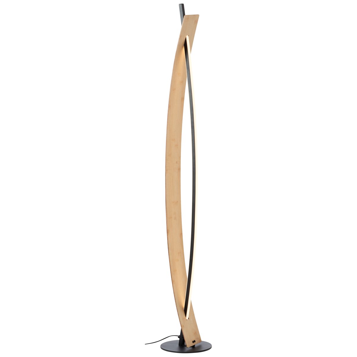 Visby Natuur vloerlamp Van Brilliant - De ge&iuml;ntegreerde LED-lamp van 18W geeft een warmwit licht (3000K) met 2000 lumen, wat een aangename sfeer in de kamer cre&euml;ert.