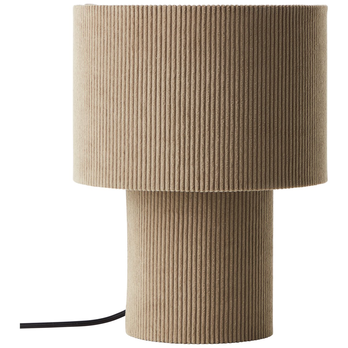 Tony 30cm Bruin tafellamp Van Brilliant - Dankzij het neutrale kleurenschema past het bij alle interieurstijlen en cre&euml;ert het een warme, retro-ge&iuml;nspireerde sfeer.