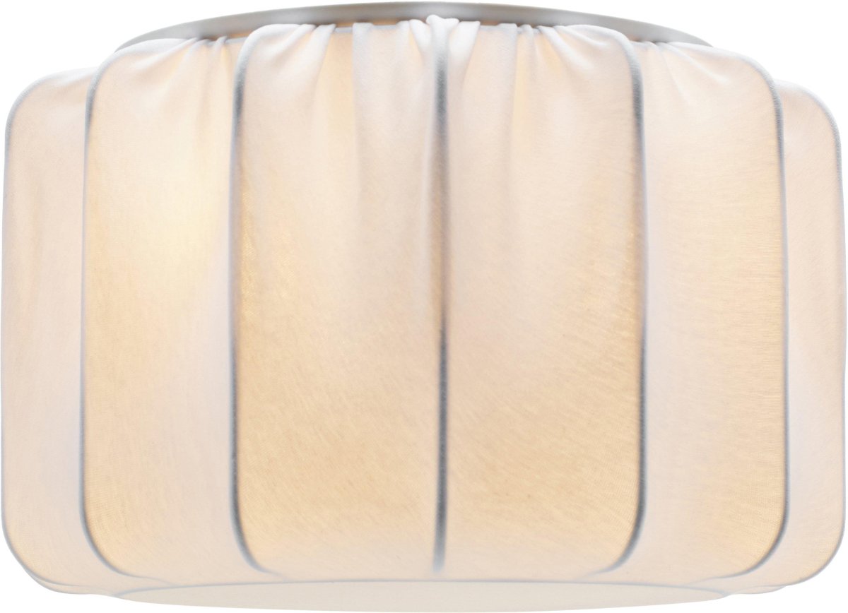 Iris Ø30 Wit plafondlamp Van PR Home - Iris plafond maakt deel uit van een serie lampenkappen in verschillende maten en vormen, bekleed met witte jerseystof.