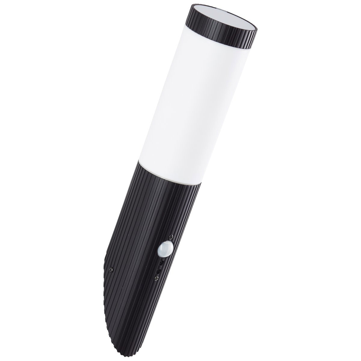 Cassio Zwart buitenlamp Van Brilliant - De langwerpige vorm en de combinatie van een zwarte geribbelde voet en een witte diffuser geven Cassio een elegante uitstraling die past bij verschillende gevelstijlen.